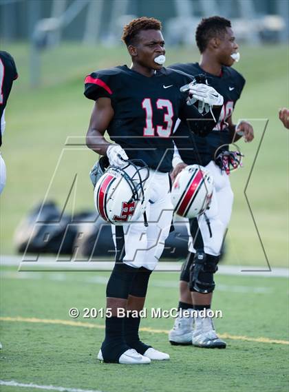 Thumbnail 1 in Rowlett vs Lake Highlands photogallery.