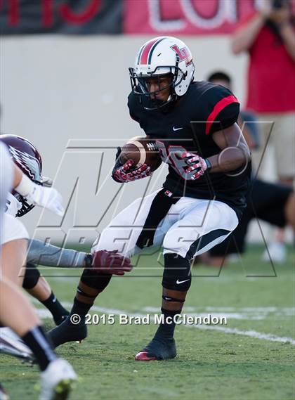 Thumbnail 2 in Rowlett vs Lake Highlands photogallery.