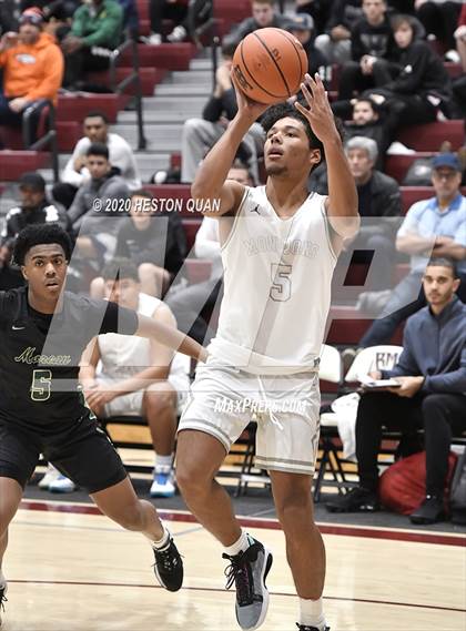 Thumbnail 3 in Mayfair vs. Moreau Catholic (Rancho Mirage Holiday Invitational) photogallery.