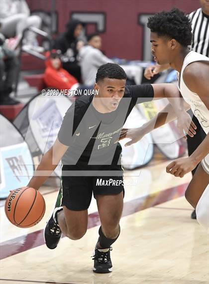 Thumbnail 3 in Mayfair vs. Moreau Catholic (Rancho Mirage Holiday Invitational) photogallery.