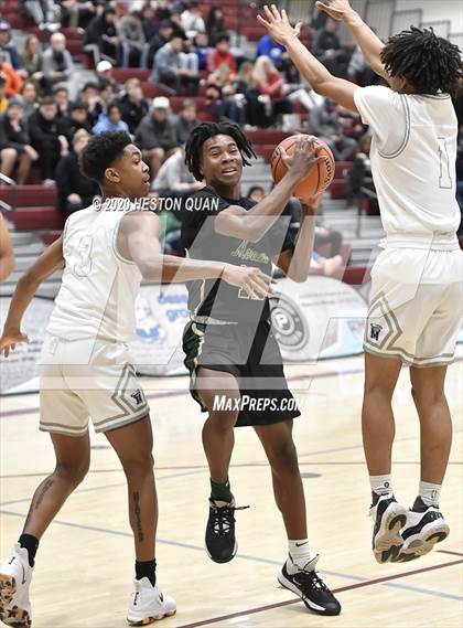 Thumbnail 1 in Mayfair vs. Moreau Catholic (Rancho Mirage Holiday Invitational) photogallery.