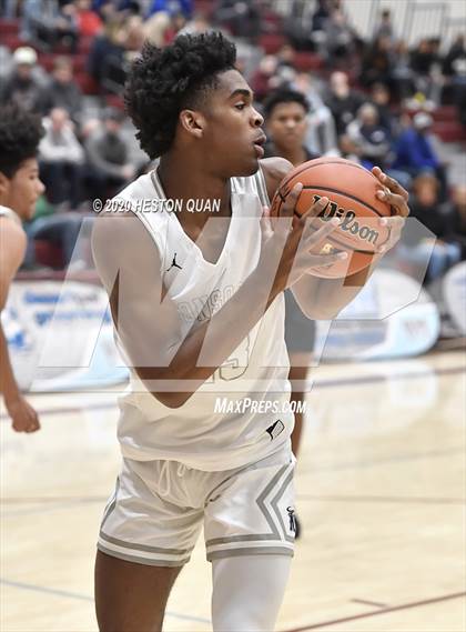Thumbnail 2 in Mayfair vs. Moreau Catholic (Rancho Mirage Holiday Invitational) photogallery.
