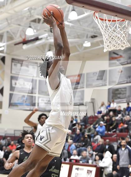 Thumbnail 2 in Mayfair vs. Moreau Catholic (Rancho Mirage Holiday Invitational) photogallery.