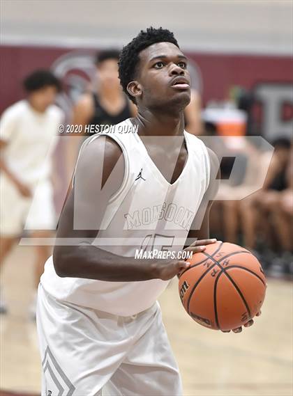 Thumbnail 1 in Mayfair vs. Moreau Catholic (Rancho Mirage Holiday Invitational) photogallery.