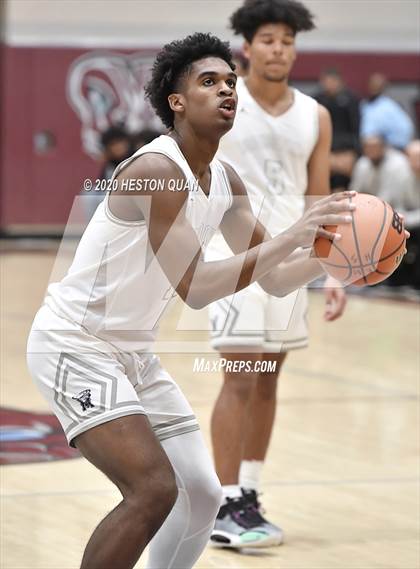 Thumbnail 3 in Mayfair vs. Moreau Catholic (Rancho Mirage Holiday Invitational) photogallery.