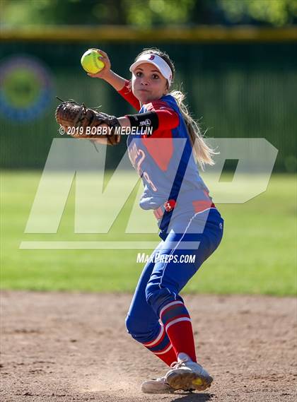 Thumbnail 3 in Clovis North @ Buchanan photogallery.