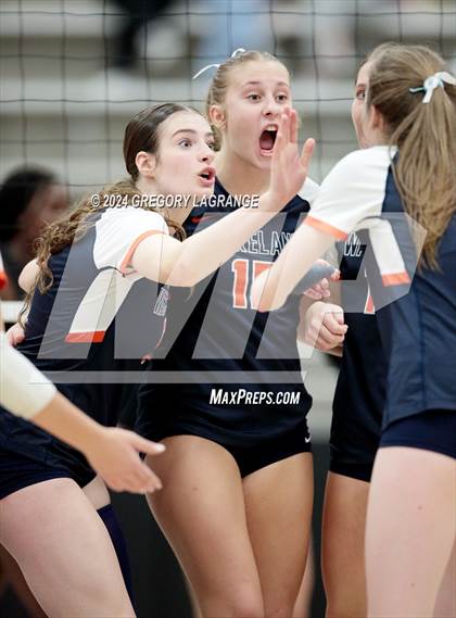 Thumbnail 3 in Lovejoy vs Wakeland (UIL5A Volleyball Regional Final Division 2) photogallery.