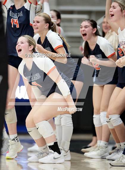 Thumbnail 2 in Lovejoy vs Wakeland (UIL5A Volleyball Regional Final Division 2) photogallery.