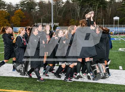 Thumbnail 2 in Kingston vs. Mamaroneck (NYSPHSAA Class A Regional Final) photogallery.
