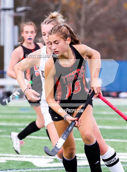 Thumbnail 3 in Kingston vs. Mamaroneck (NYSPHSAA Class A Regional Final) photogallery.