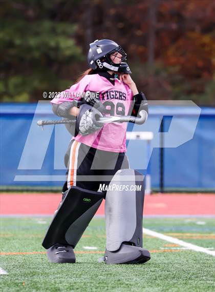 Thumbnail 3 in Kingston vs. Mamaroneck (NYSPHSAA Class A Regional Final) photogallery.