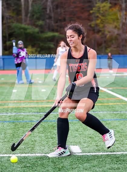 Thumbnail 1 in Kingston vs. Mamaroneck (NYSPHSAA Class A Regional Final) photogallery.