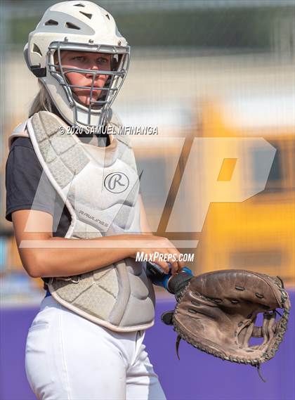 Thumbnail 2 in Millard North @ Gretna photogallery.