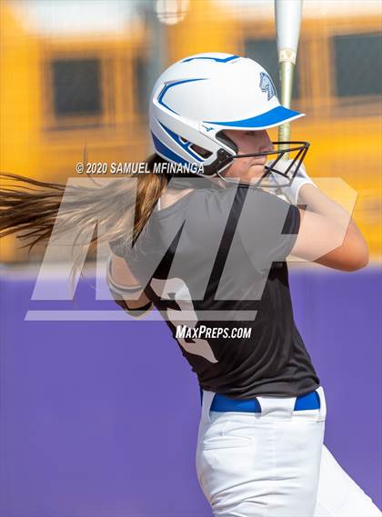 Thumbnail 1 in Millard North @ Gretna photogallery.