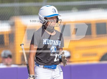 Thumbnail 1 in Millard North @ Gretna photogallery.
