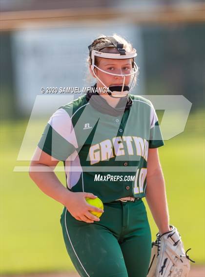 Thumbnail 2 in Millard North @ Gretna photogallery.
