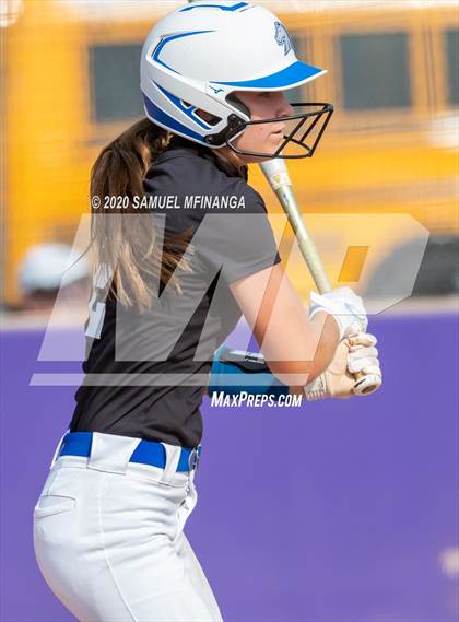Thumbnail 2 in Millard North @ Gretna photogallery.