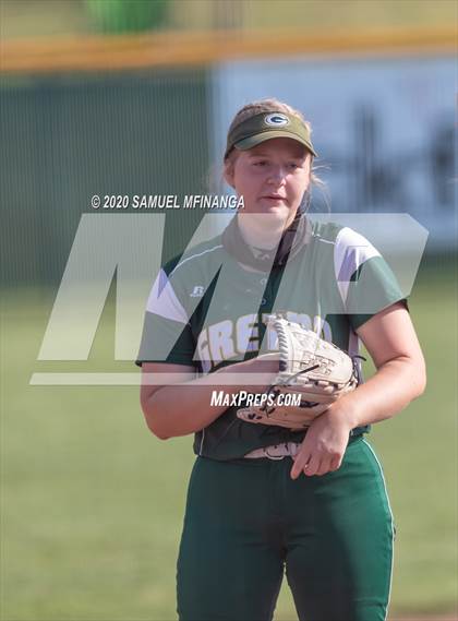 Thumbnail 3 in Millard North @ Gretna photogallery.