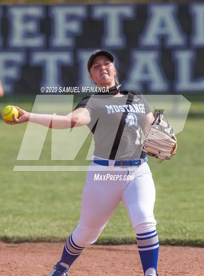 Thumbnail 1 in Millard North @ Gretna photogallery.