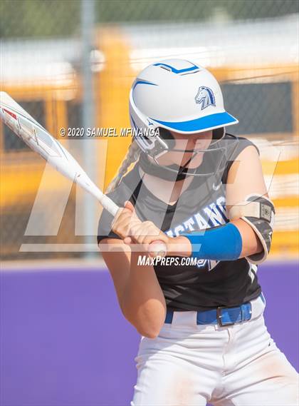 Thumbnail 1 in Millard North @ Gretna photogallery.