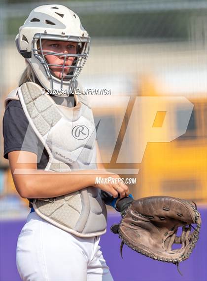 Thumbnail 1 in Millard North @ Gretna photogallery.