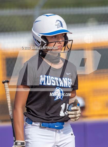 Thumbnail 2 in Millard North @ Gretna photogallery.