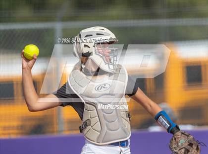Thumbnail 3 in Millard North @ Gretna photogallery.
