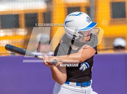 Thumbnail 1 in Millard North @ Gretna photogallery.
