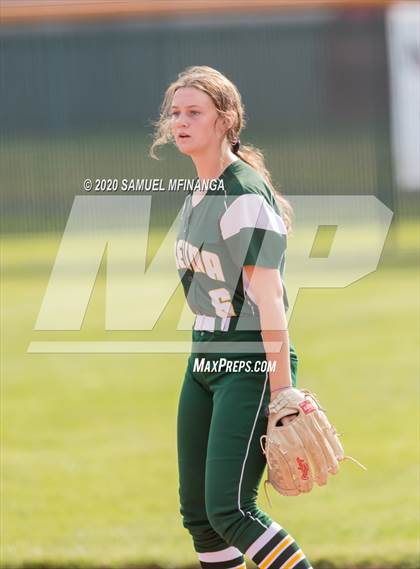 Thumbnail 3 in Millard North @ Gretna photogallery.