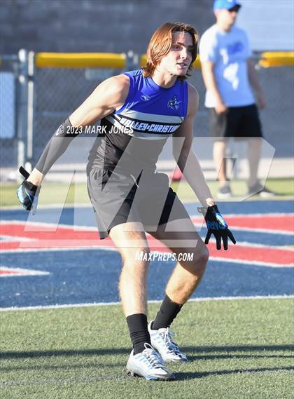 Thumbnail 1 in Valley Christian vs. Northwest Christian (Scottsdale Christian 7v7) photogallery.