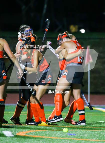 Thumbnail 1 in Pine Plains vs. Taconic Hills (Section 9 Class C Final) photogallery.