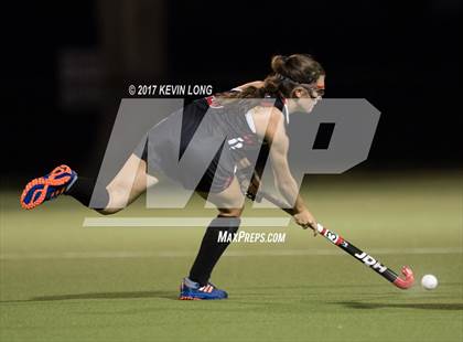 Thumbnail 2 in St. John's vs. Greenhill photogallery.