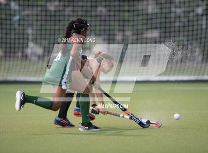 Thumbnail 2 in St. John's vs. Greenhill photogallery.