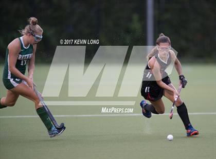 Thumbnail 3 in St. John's vs. Greenhill photogallery.