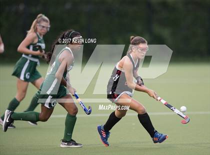 Thumbnail 2 in St. John's vs. Greenhill photogallery.