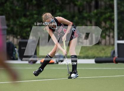Thumbnail 3 in St. John's vs. Greenhill photogallery.