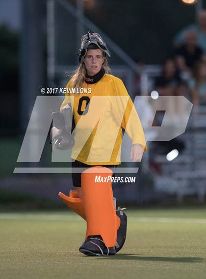 Thumbnail 3 in St. John's vs. Greenhill photogallery.