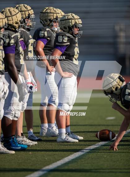 Thumbnail 2 in Christian Brothers vs Henry County (Scrimmage) photogallery.