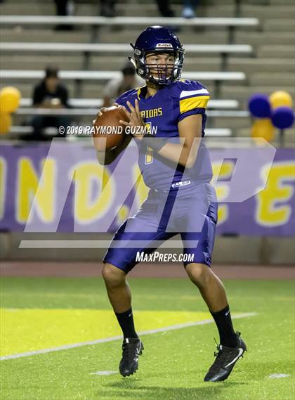 Thumbnail 2 in Hanford vs. Fresno photogallery.