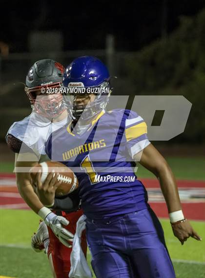 Thumbnail 3 in Hanford vs. Fresno photogallery.