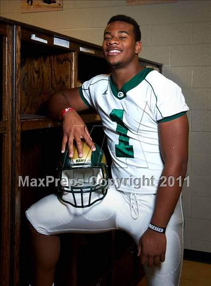 Thumbnail 1 in Grayson (Top 25 Photo Shoot) photogallery.