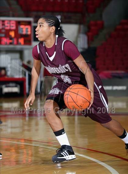 Thumbnail 3 in Gentry vs. University (T-Mobile Invitational) photogallery.