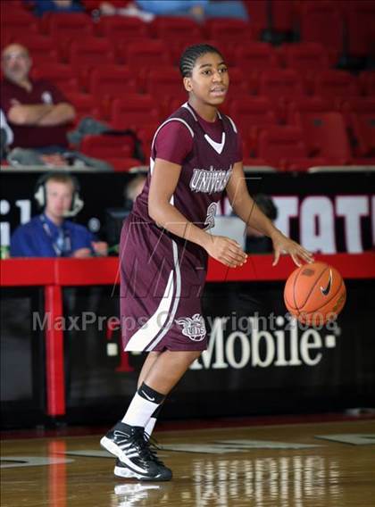 Thumbnail 3 in Gentry vs. University (T-Mobile Invitational) photogallery.