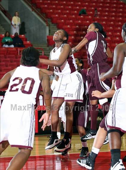Thumbnail 1 in Gentry vs. University (T-Mobile Invitational) photogallery.