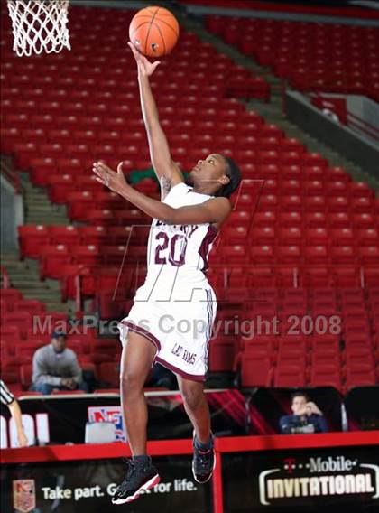 Thumbnail 2 in Gentry vs. University (T-Mobile Invitational) photogallery.