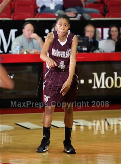 Thumbnail 3 in Gentry vs. University (T-Mobile Invitational) photogallery.
