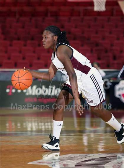 Thumbnail 2 in Gentry vs. University (T-Mobile Invitational) photogallery.