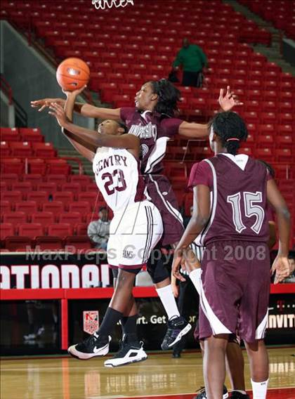 Thumbnail 2 in Gentry vs. University (T-Mobile Invitational) photogallery.