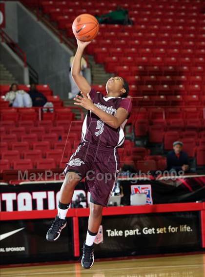 Thumbnail 2 in Gentry vs. University (T-Mobile Invitational) photogallery.