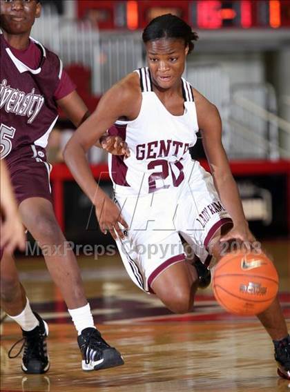 Thumbnail 3 in Gentry vs. University (T-Mobile Invitational) photogallery.